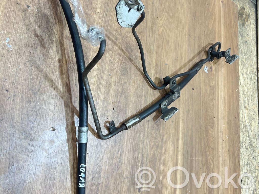 BMW 5 E60 E61 Ohjaustehostimen letkusto 