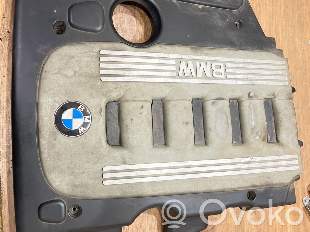 Couvercle cache moteur   7788908