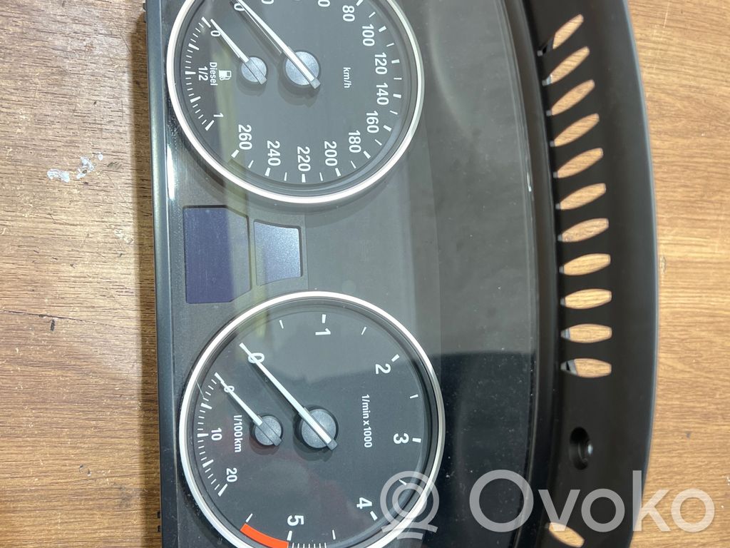 BMW 5 E60 E61 Speedometer (instrument cluster) 