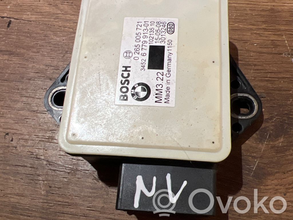 ESP Drehratensensor Querbeschleunigungssensor   6779913,0265005721,3013246
