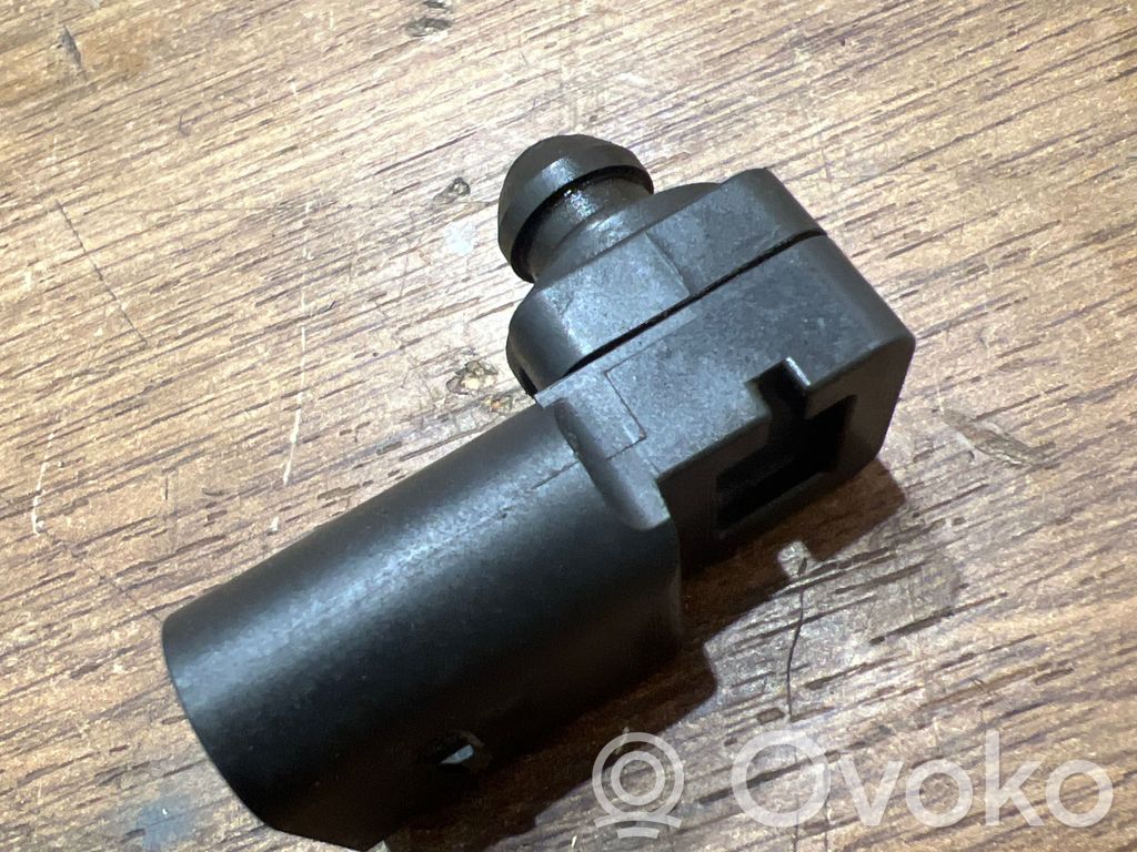 BMW 3 E90 E91 Air pressure sensor 