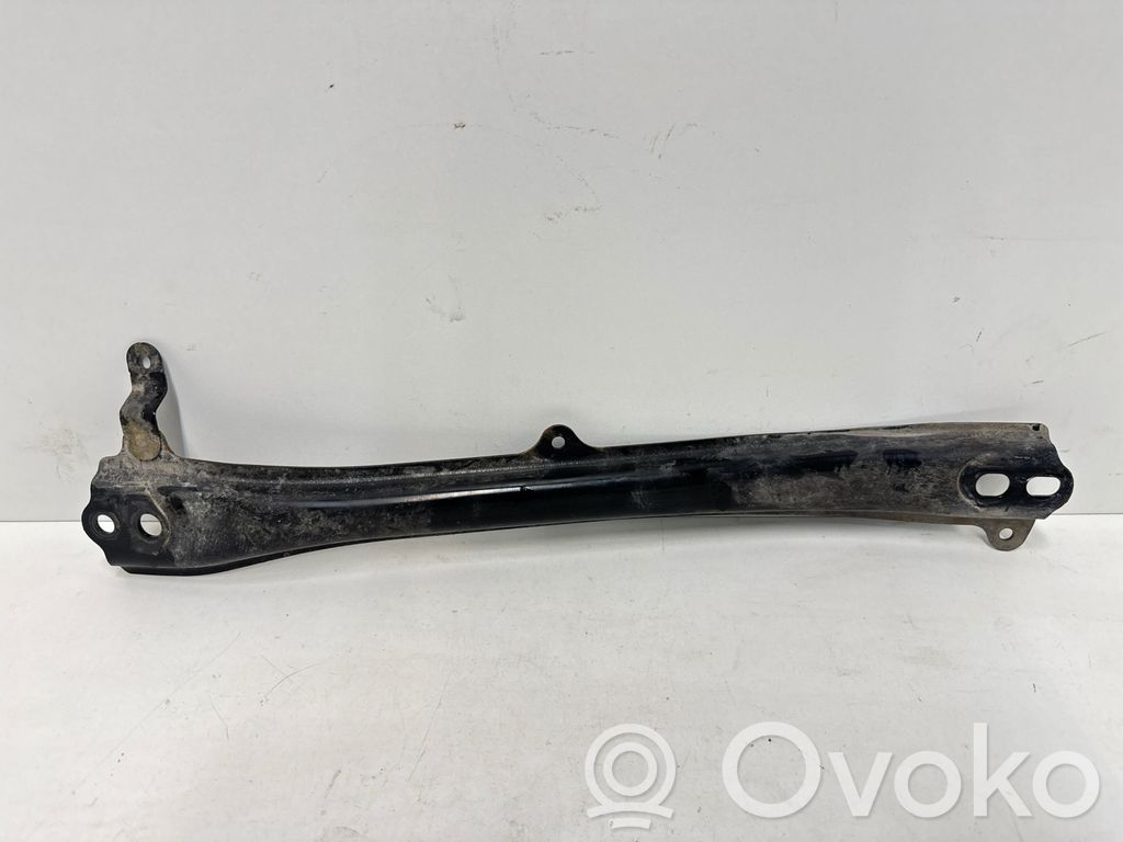 Toyota Corolla Cross Mocowanie stabilizatora osi przedniej 