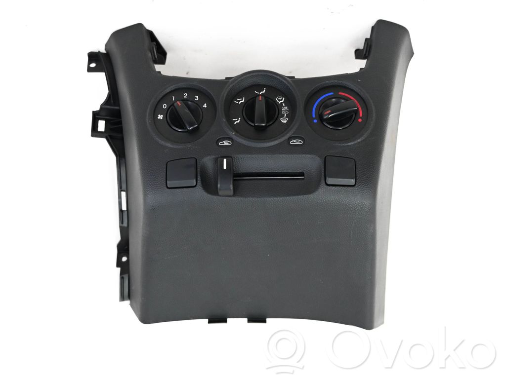 KIA Picanto Dashboard center trim panel 