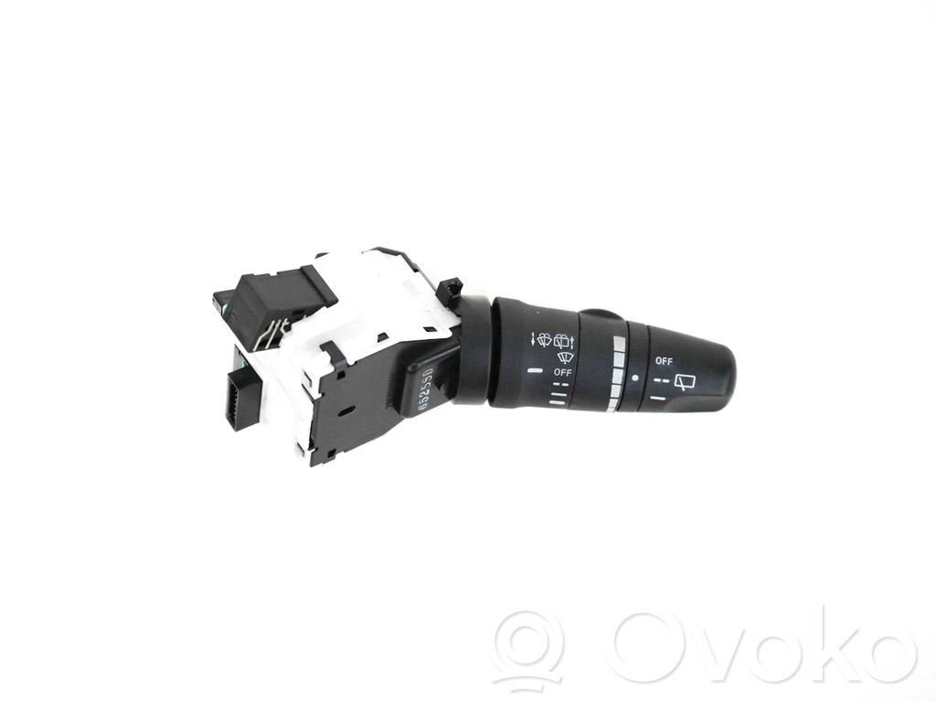 Nissan Note (E11) Wiper control stalk 