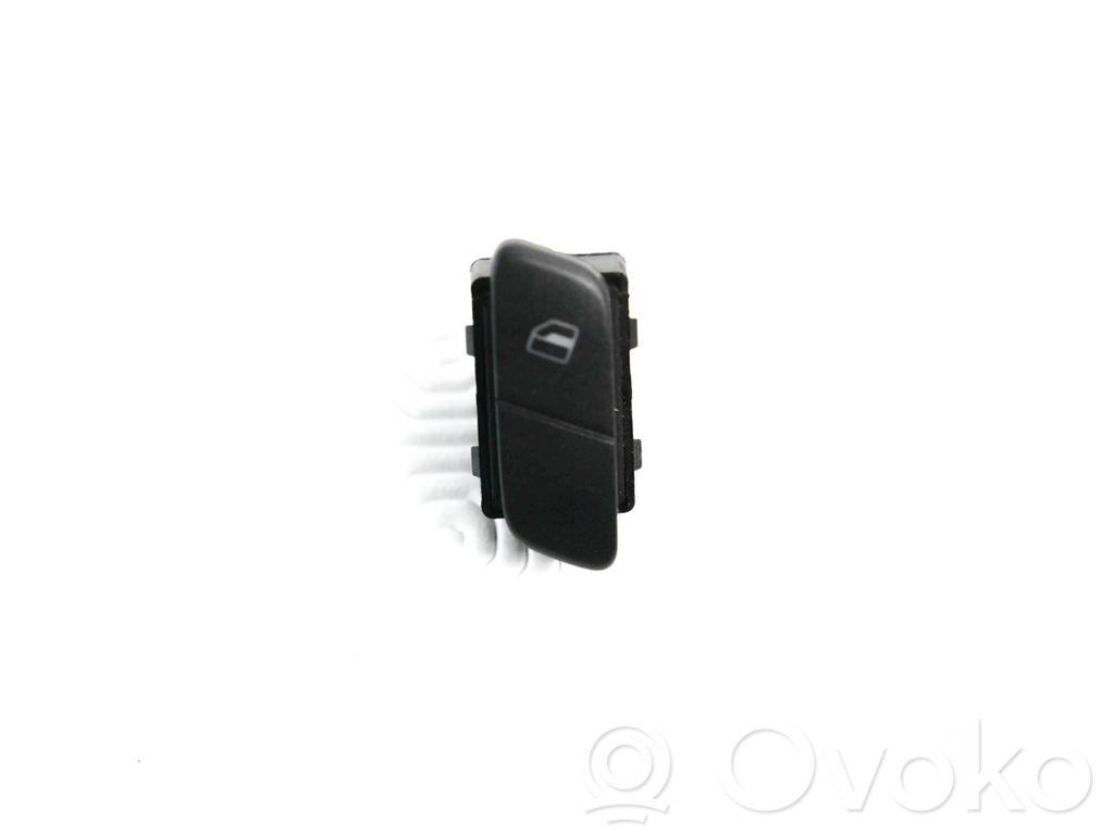 Volkswagen Polo IV 9N3 Electric window control switch 