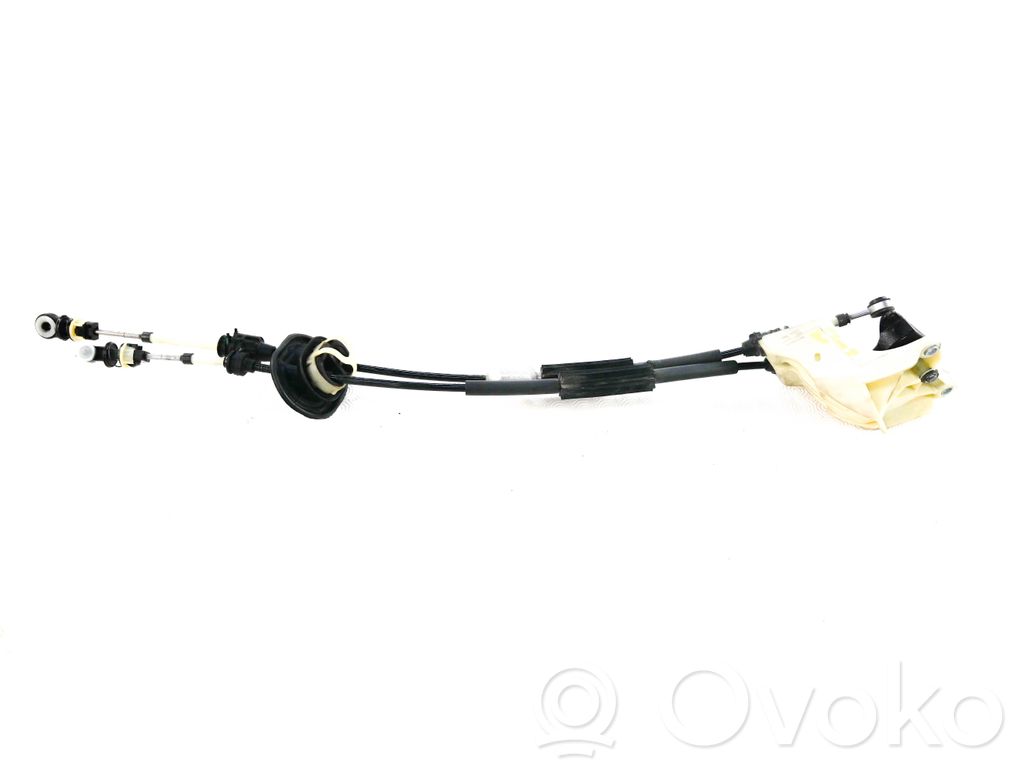 Peugeot 2008 II Gear shift cable linkage 