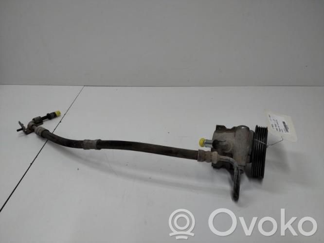 Citroen Saxo Ohjaustehostimen pumppu 