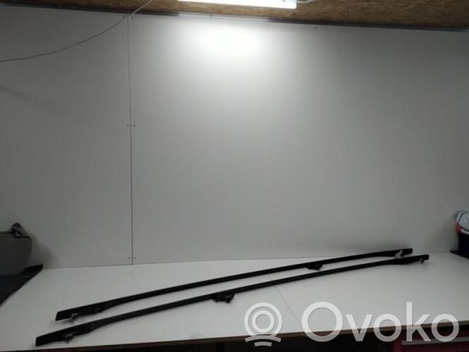 Roof bar rail
