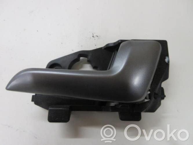KIA Rio Manecilla interna puerta trasera 