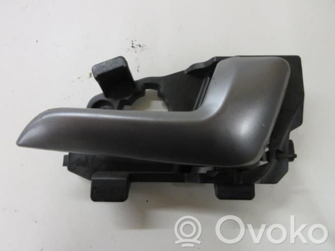 KIA Rio Manecilla interna puerta delantera 