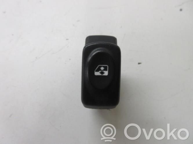 Renault Clio II Front door sensor 