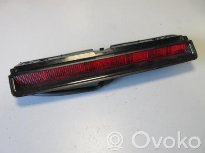 Volkswagen Fox Trzecie światło stop 