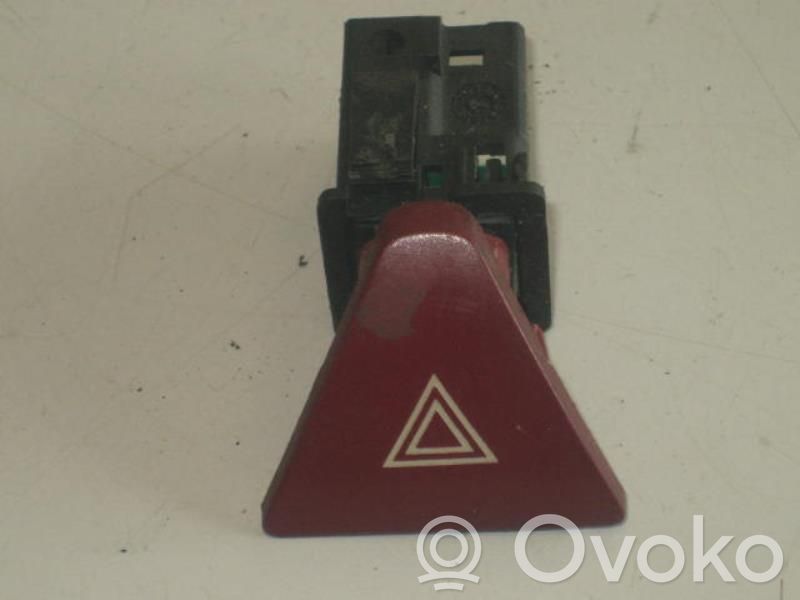 Peugeot 307 Botón interruptor de luz de peligro 