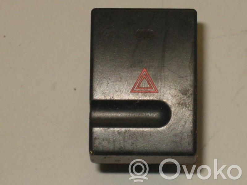 Peugeot 406 Hazard light switch 