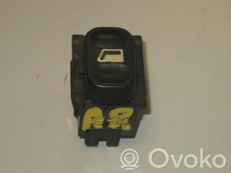 Peugeot 406 Rear door lock 