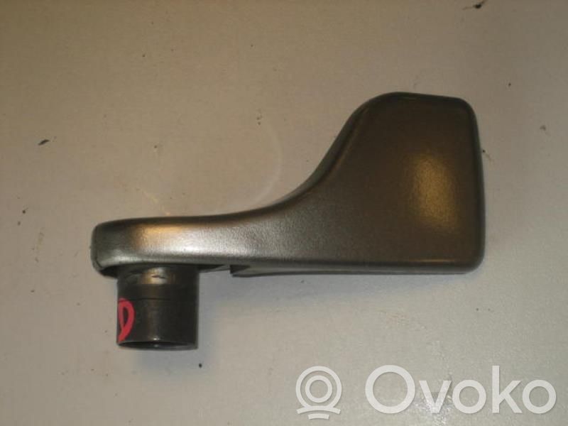 Manecilla interna puerta delantera   735349017