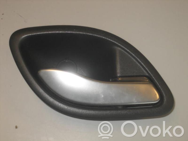 Renault Laguna II Rear door interior handle 