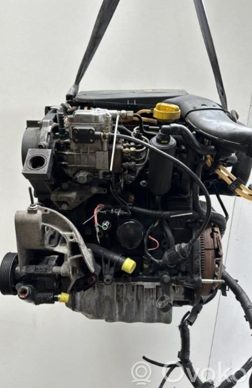 Renault Clio II Dzinējs 