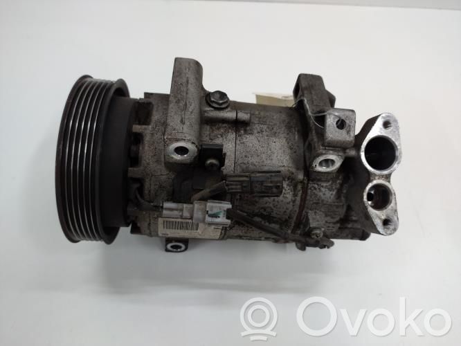 Renault Clio IV Air conditioning (A/C) compressor (pump) 