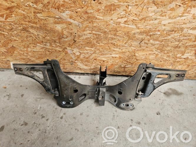 Front subframe   8200745439