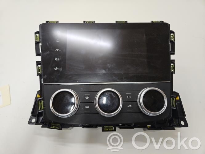 Renault Kadjar Radio/CD/DVD/GPS head unit 