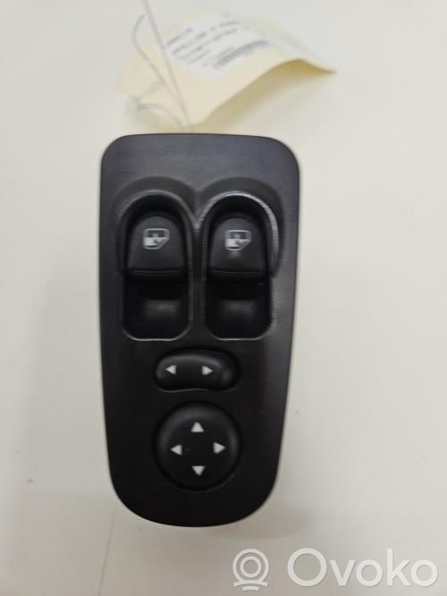 Front door sensor   735360605