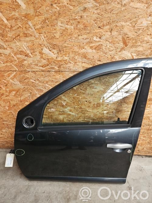 Dacia Sandero Tür vorne 
