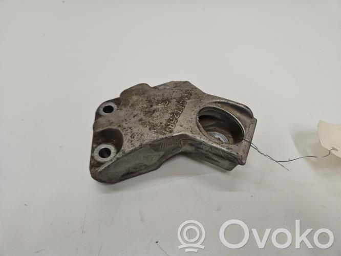 Peugeot Partner Engine mounting bracket 