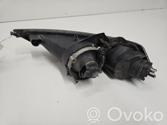 Front indicator light   A4548200158
