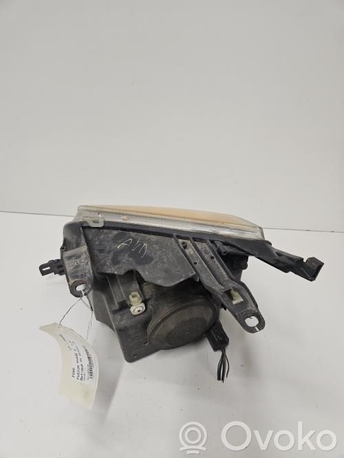 Ford Fusion Scheinwerfer 