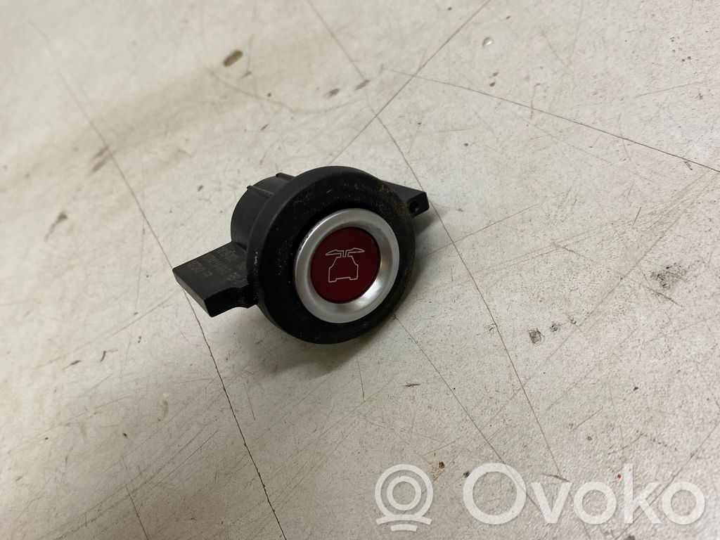 Tesla Model X Other switches/knobs/shifts 