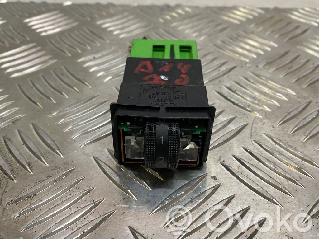 Audi A6 S6 C6 4F Headlight level height control switch 
