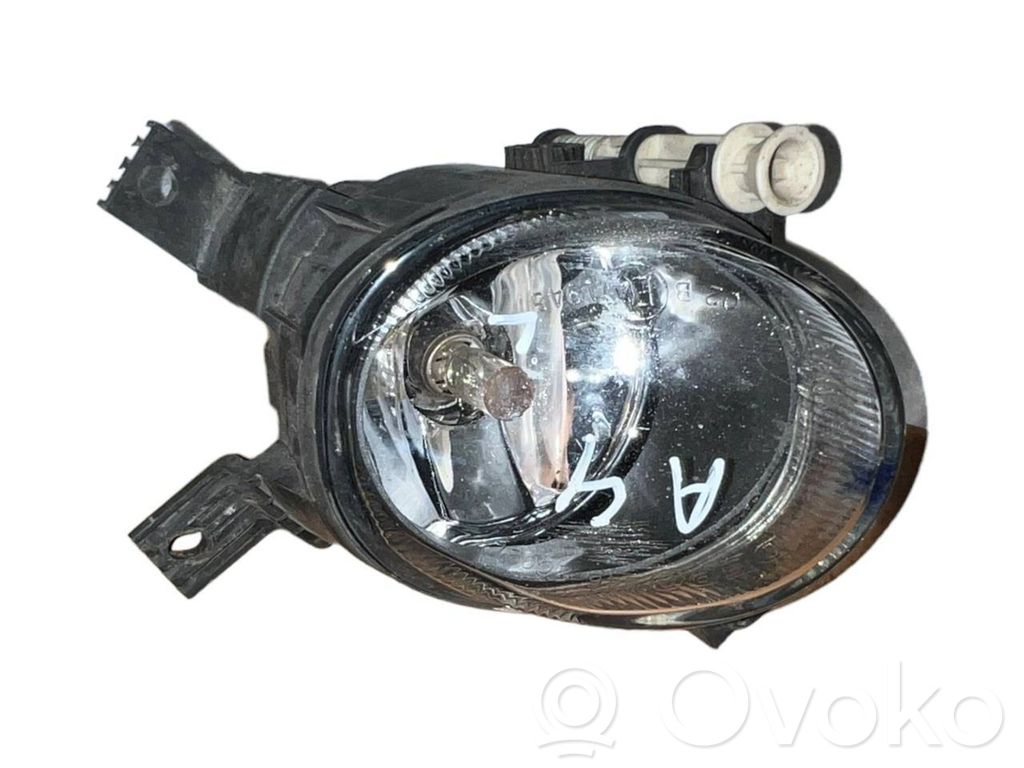 Audi A4 S4 B7 8E 8H Miglas lukturis priekšā 