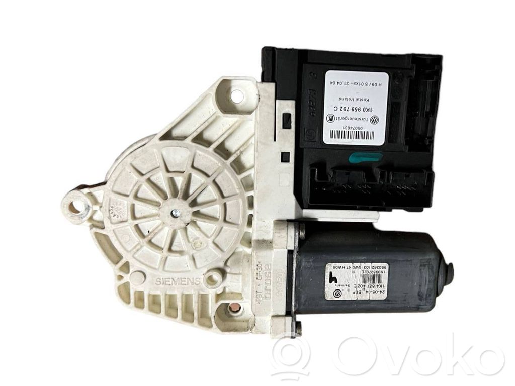 Volkswagen Golf V Silnik regulatora szyby drzwi przednich 