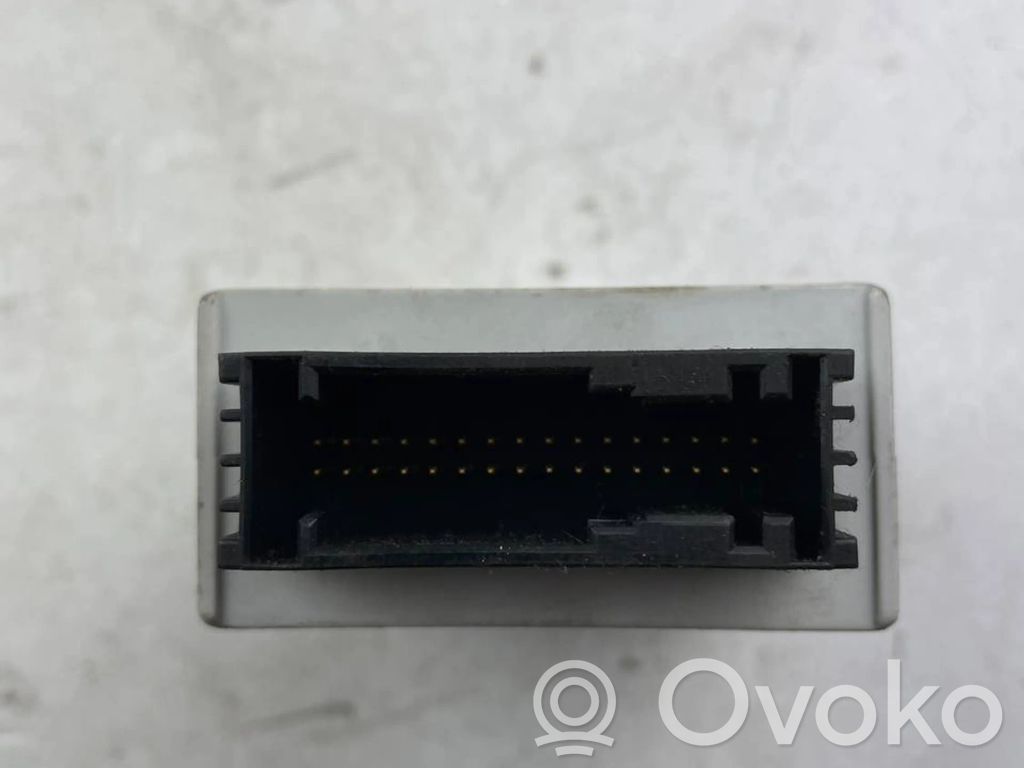 BMW 5 E39 Tire pressure control unit 