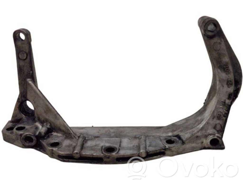 Audi A4 S4 B5 8D Engine mounting bracket 