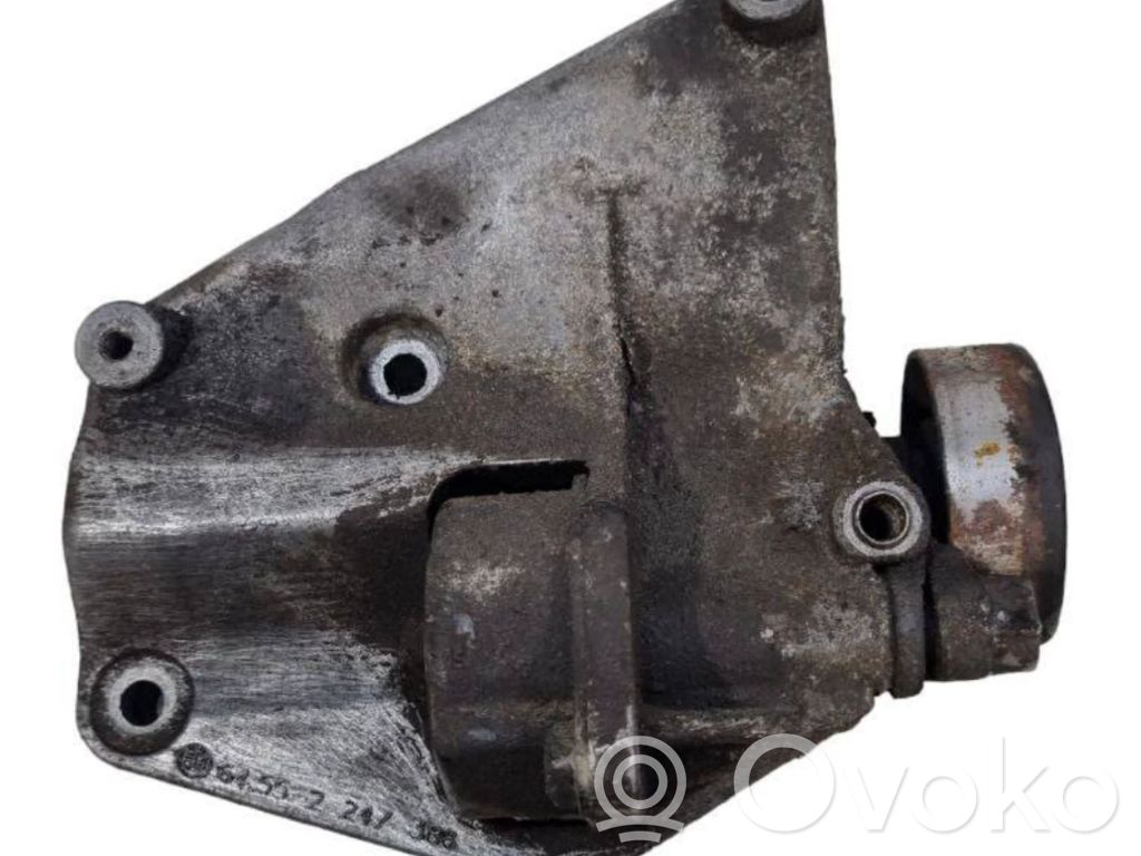 A/C compressor mount bracket   2247388,64552247388