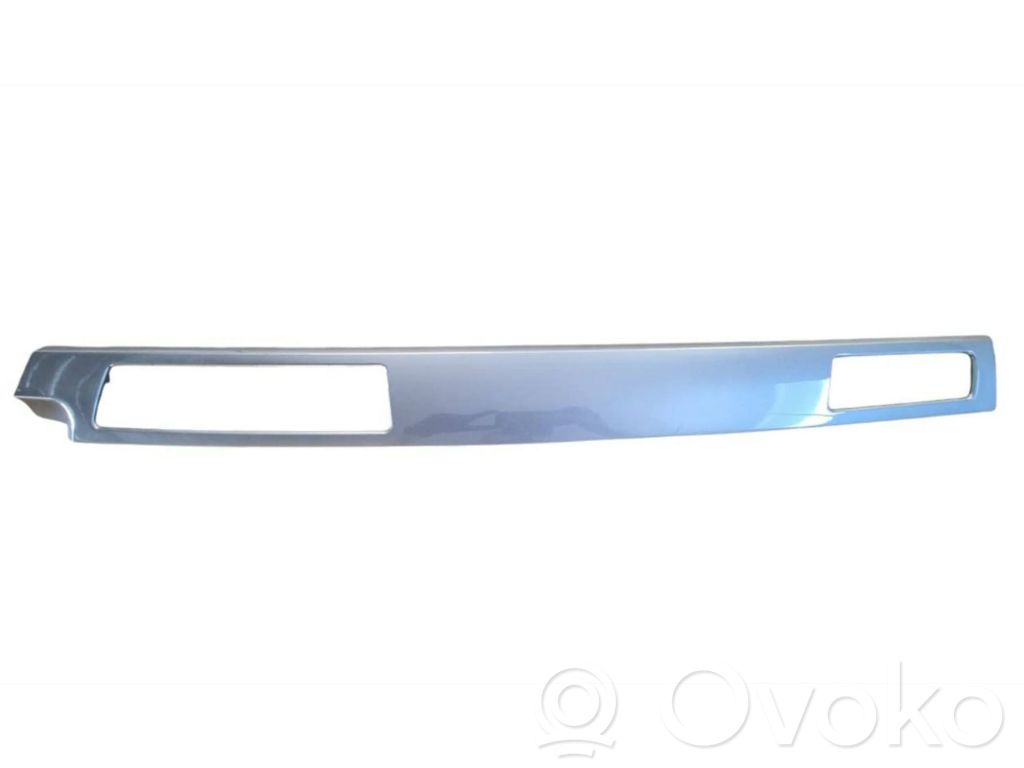 BMW 5 E60 E61 Dashboard glove box trim 