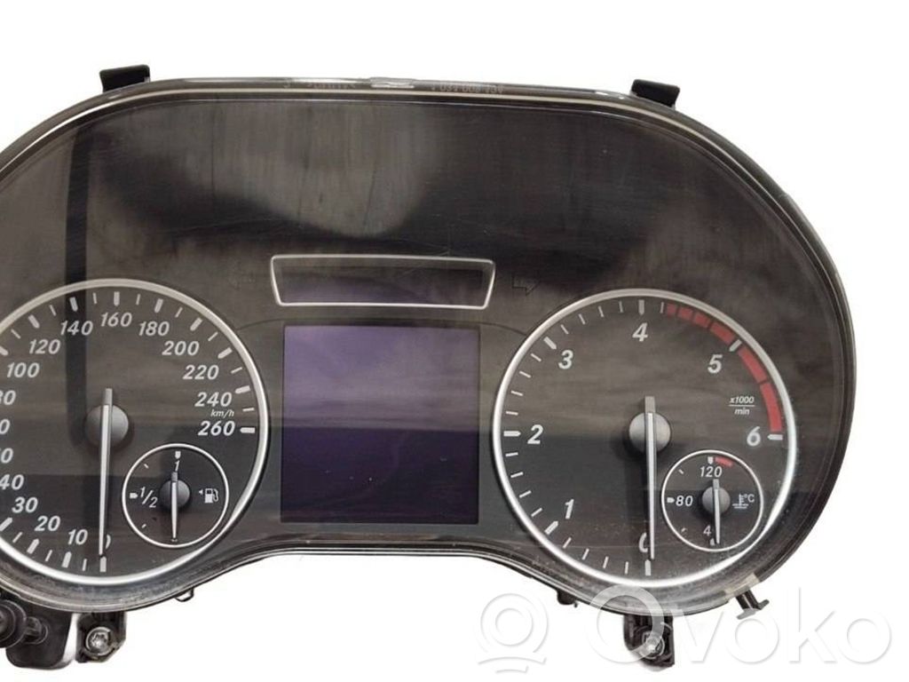 Mercedes-Benz B W246 W242 Speedometer (instrument cluster) 