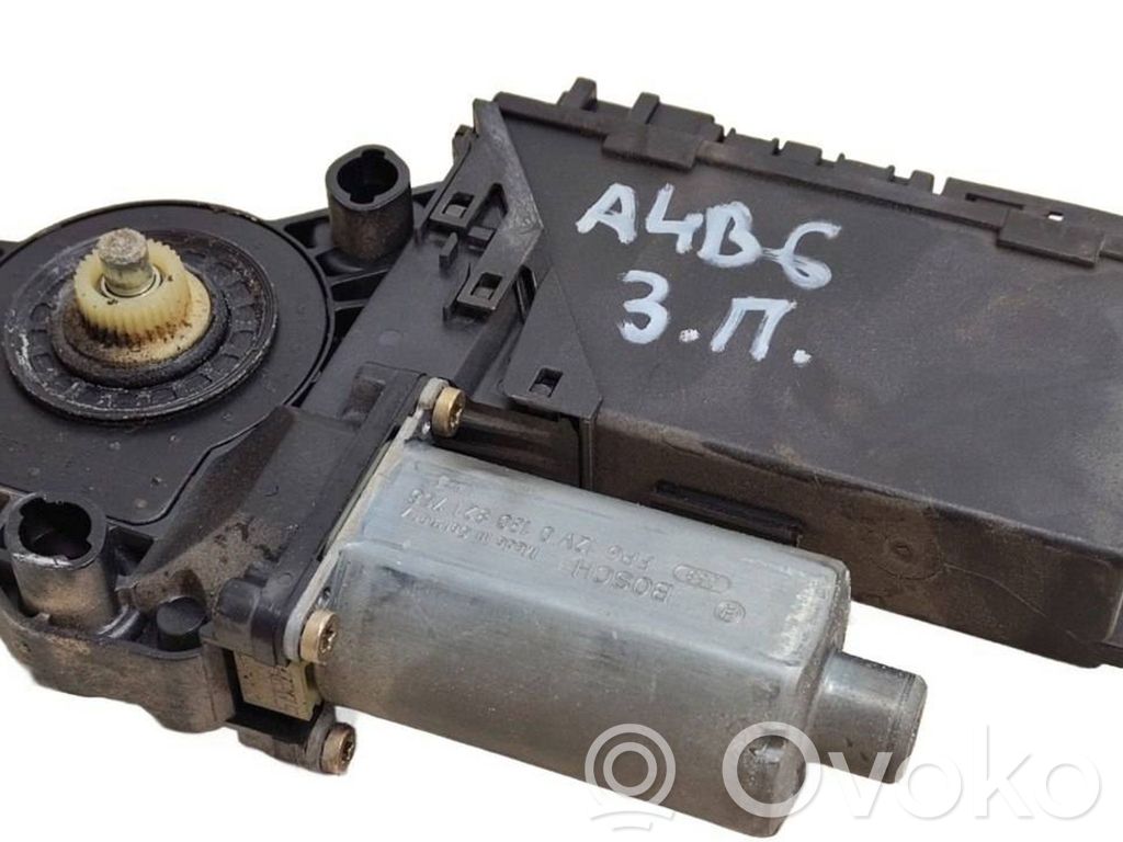 Audi A4 S4 B6 8E 8H Moteur de lève-vitre de porte arrière 