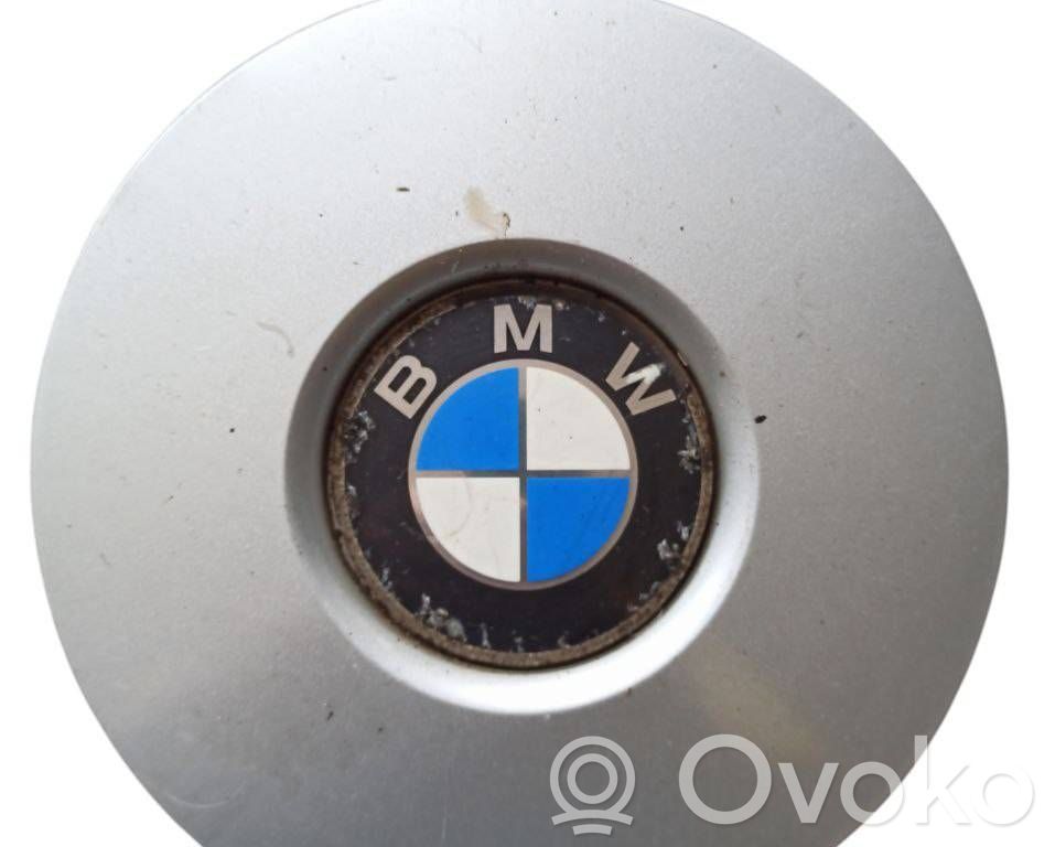 BMW 5 E34 Alkuperäinen pölykapseli 