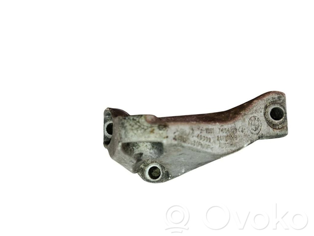 Fuel pump bracket   7804376,24168110