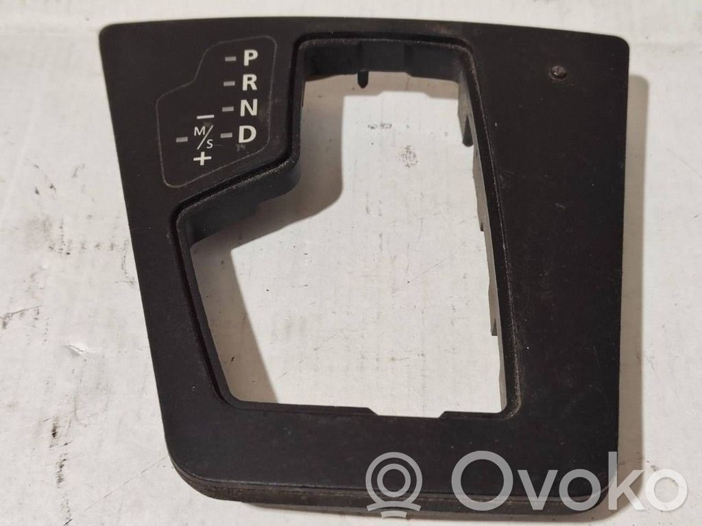 BMW X3 E83 Gear shifter surround trim plastic 