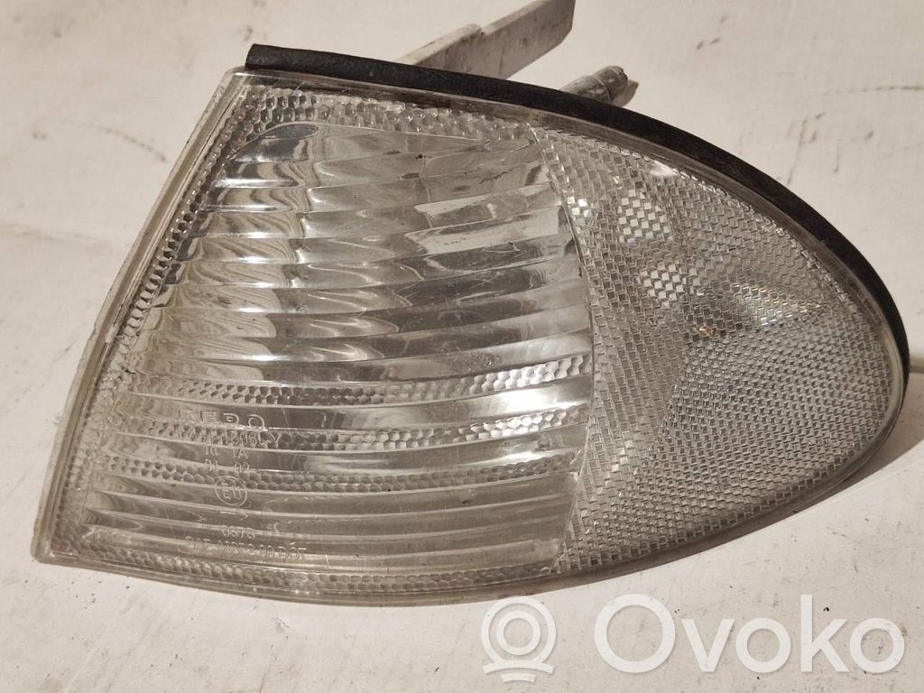 BMW 3 E46 Front indicator light 