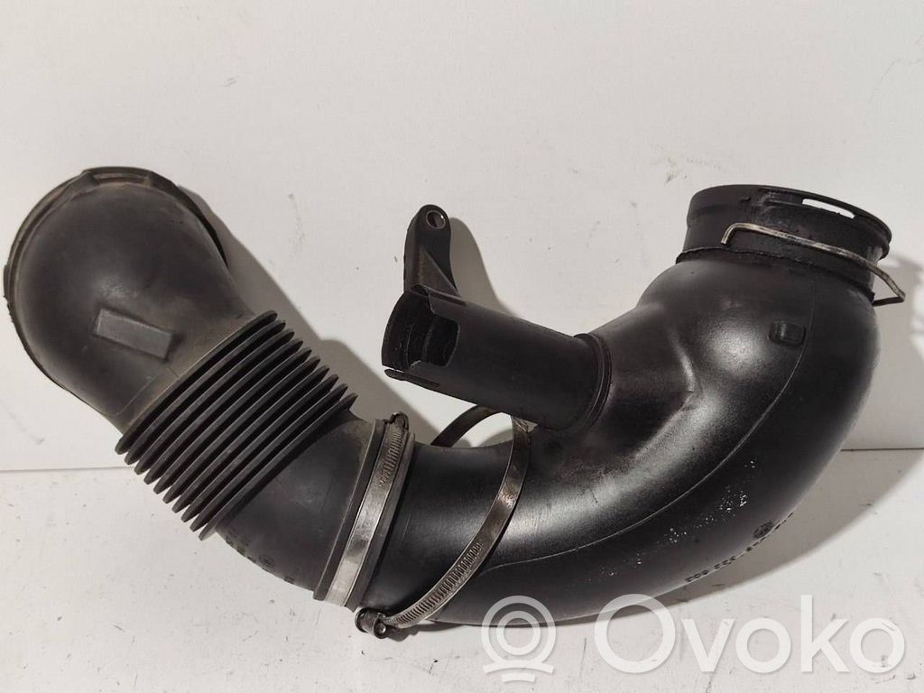 BMW 5 E60 E61 Air intake duct part 