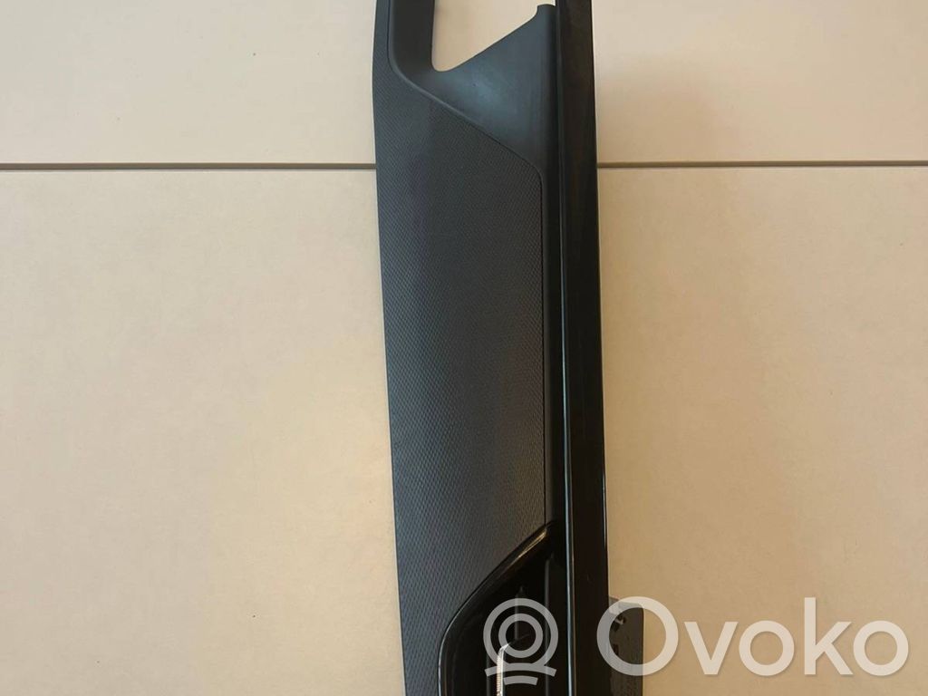 Panel trim   89206009,655858418