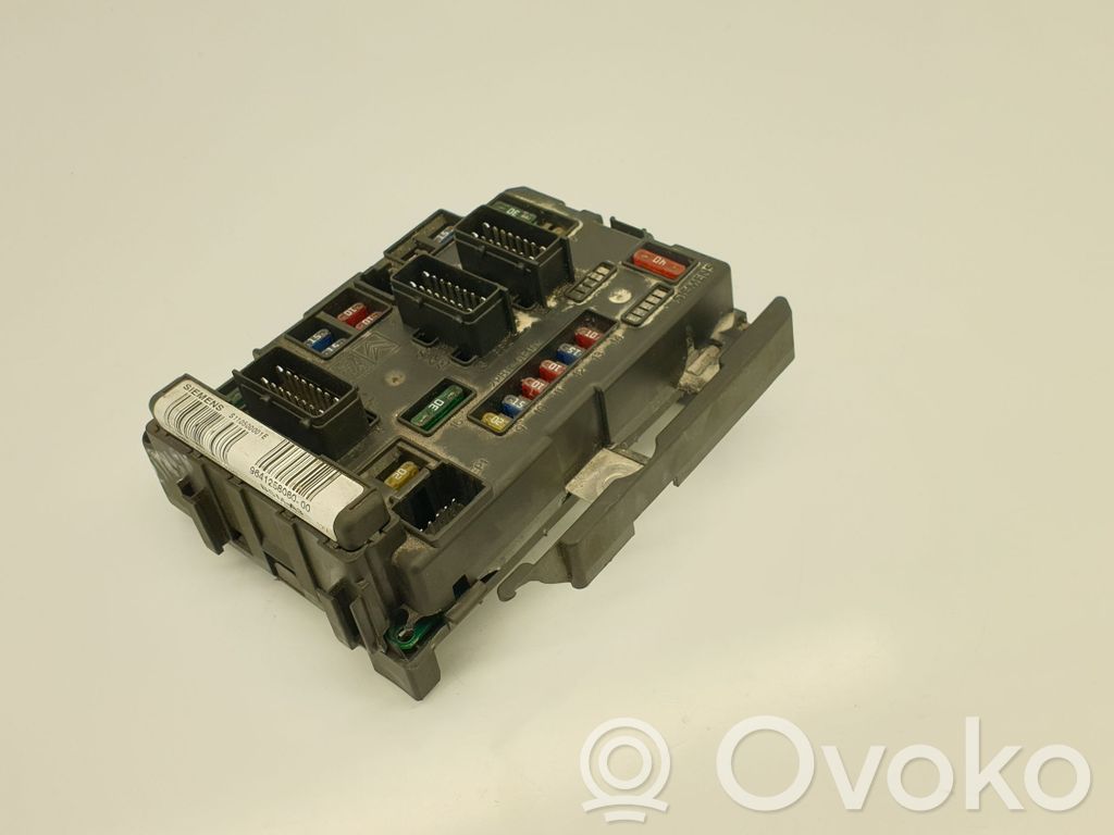 Citroen Xsara Picasso Fuse module 