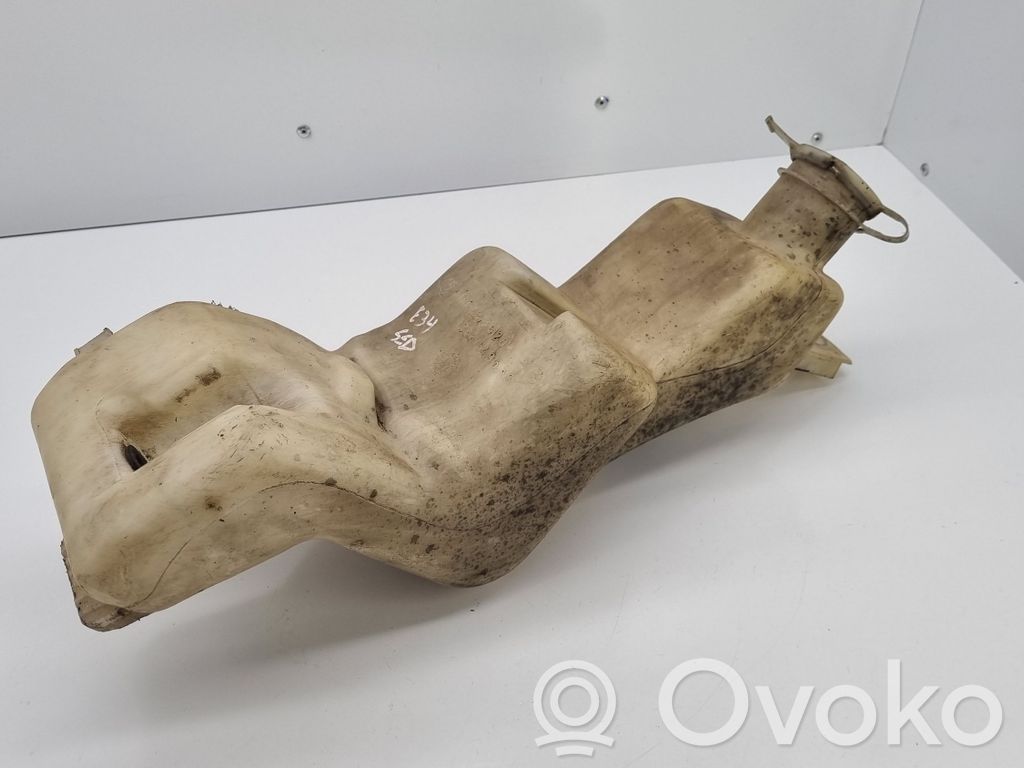 BMW 5 E34 Logu šķidruma tvertne 