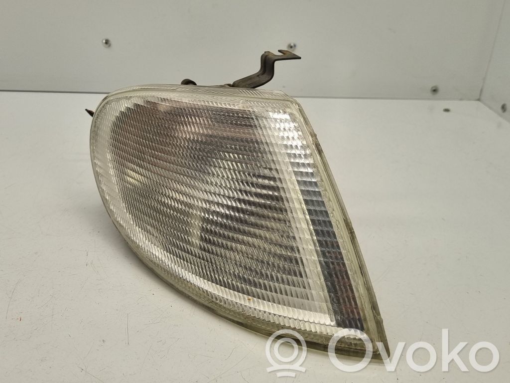 Volkswagen Sharan Front indicator light 