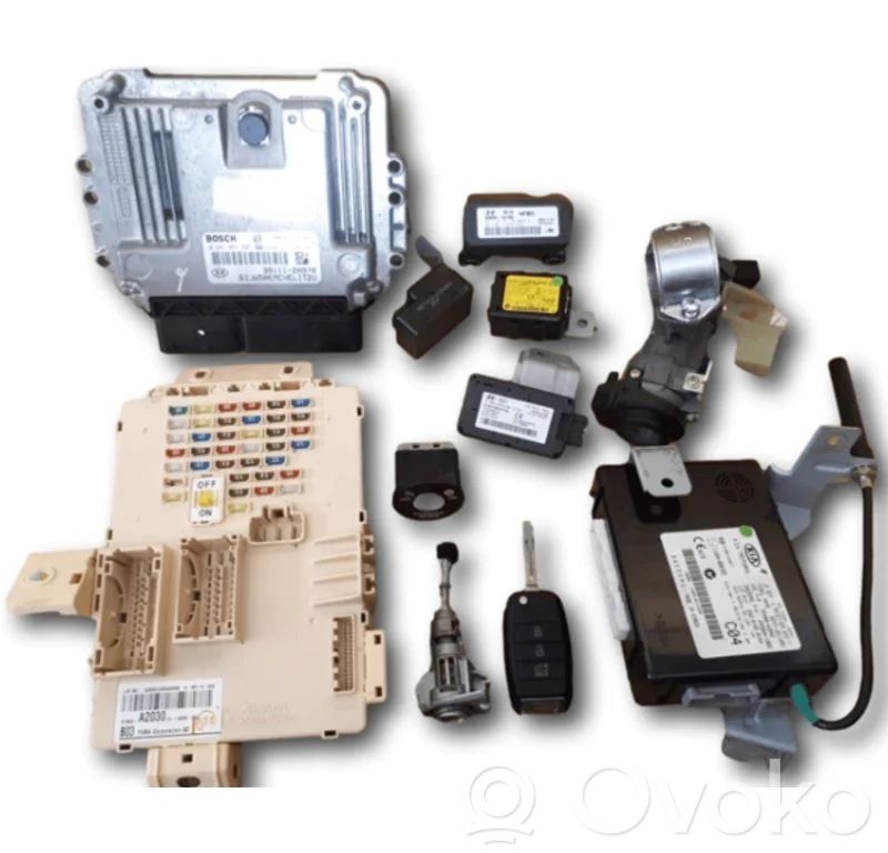 KIA Ceed Engine ECU kit and lock set 